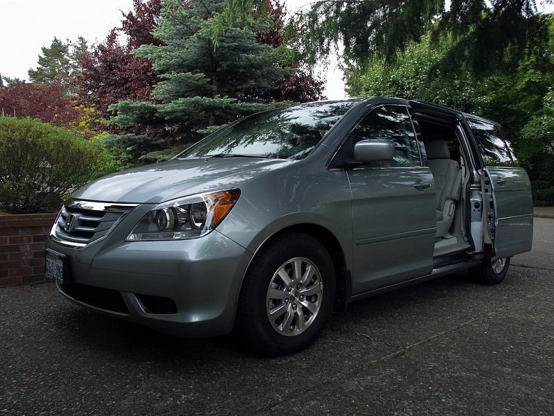 P0002.jpg - Our new, cool Odyssey.