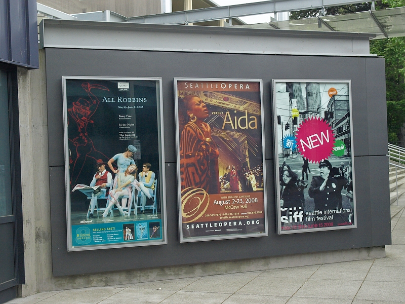 P0014.jpg - This year's SIFF theme is "New".
